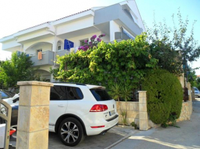 Apartment in Okrug Gornji with Seaview, Balcony, Air condition, WIFI (4790-1)